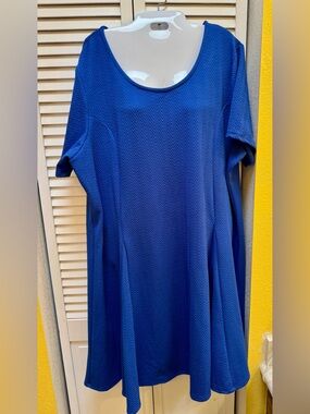 Avenue Royal Blue Textured Short-Sleeve Dress